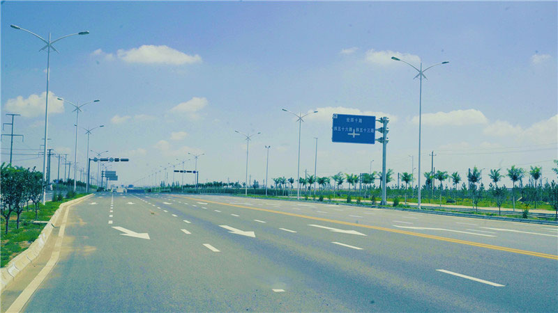 蘭州新區經十五路道路工程項目.jpg